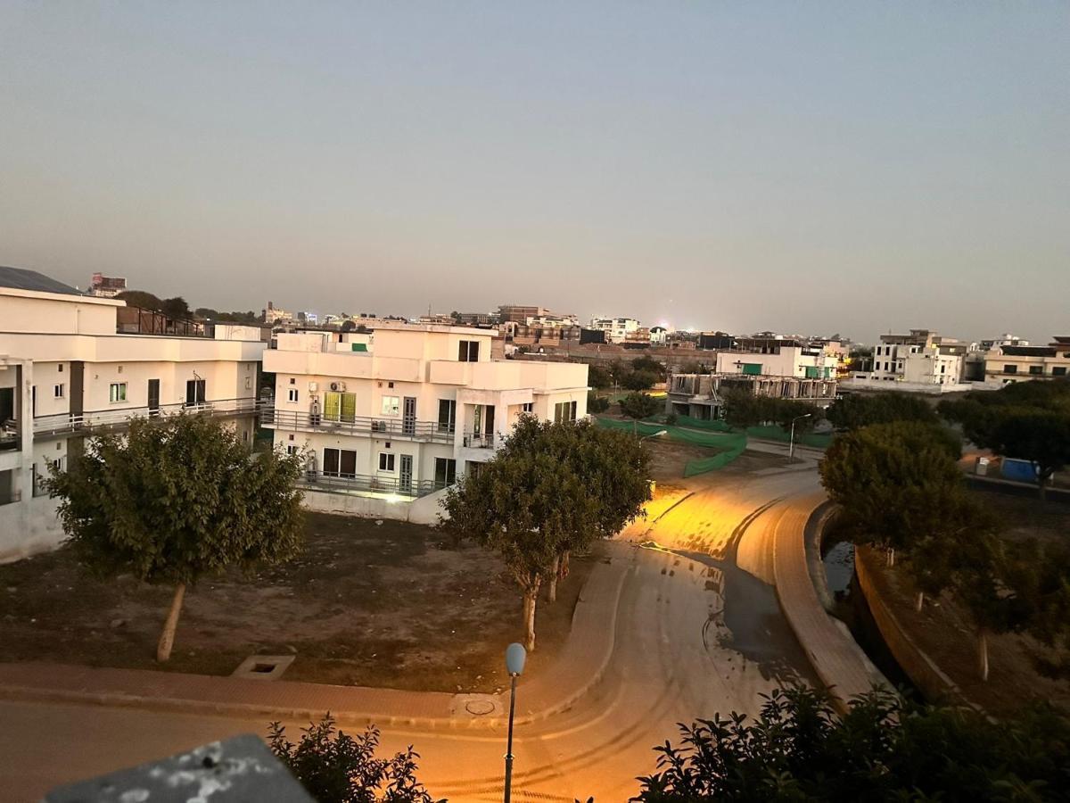 Bahria Residency Villa Rawalpindi Bagian luar foto